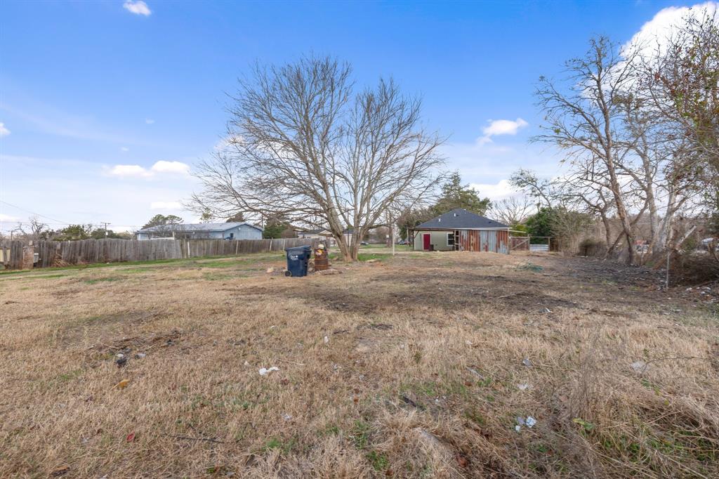 2306 Old Chappell Hill Road, Brenham, Texas image 7