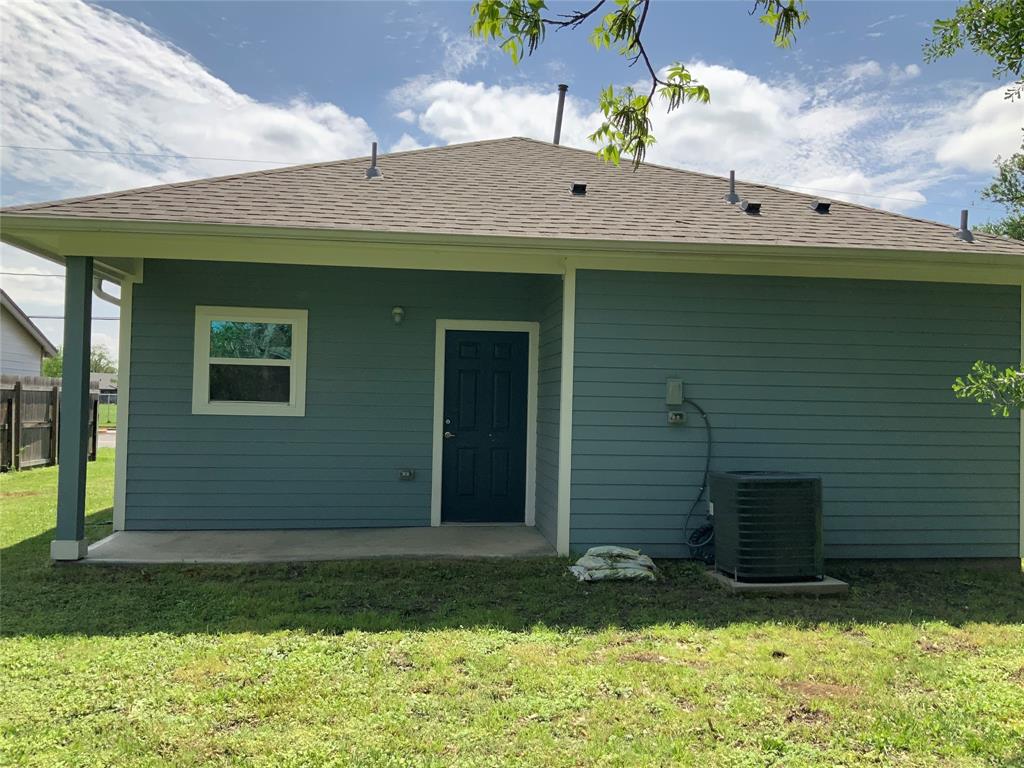 111 Ward Road, Baytown, Texas image 8