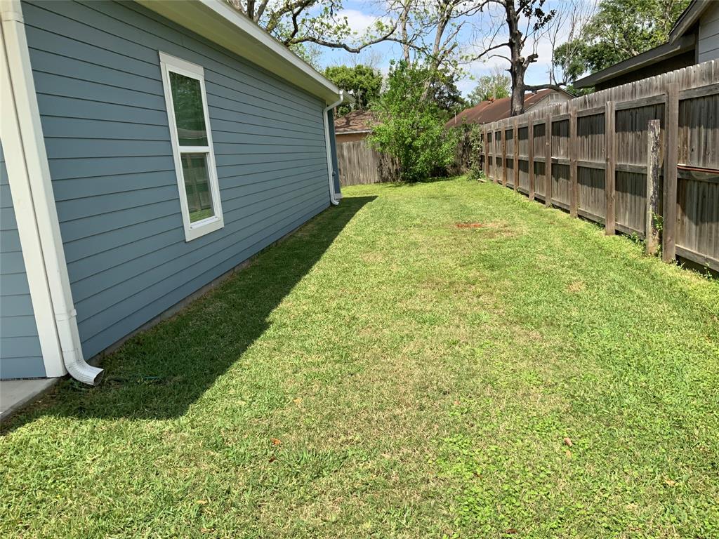 111 Ward Road, Baytown, Texas image 6
