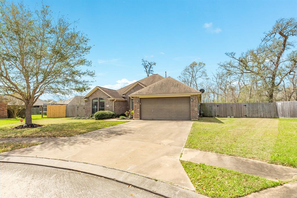 105 Jay Court, Richwood, Texas image 7