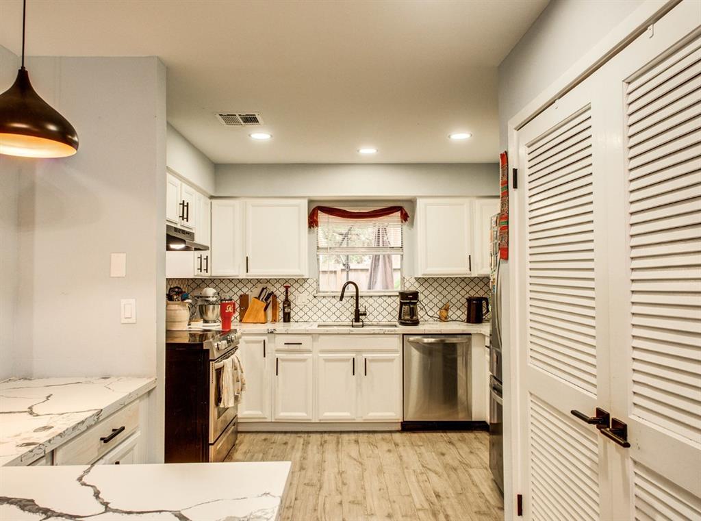 9404 Beechnut Street, Houston, Texas image 10