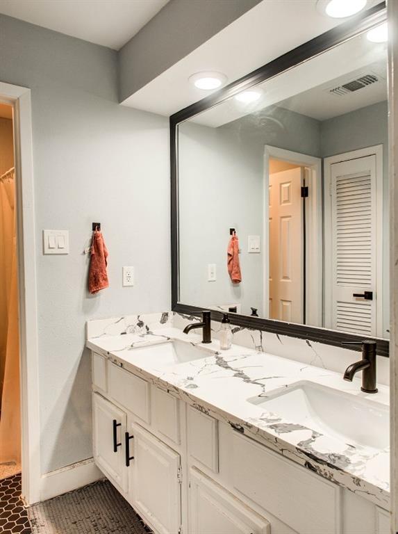 9404 Beechnut Street, Houston, Texas image 24