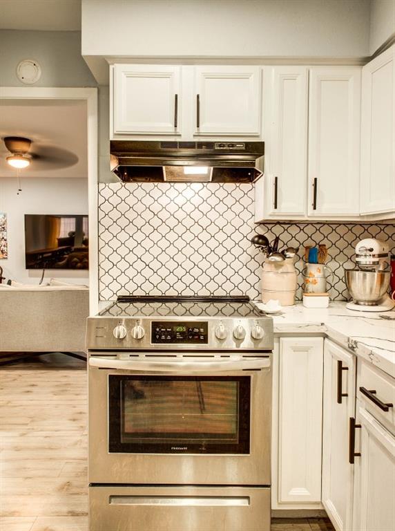9404 Beechnut Street, Houston, Texas image 11