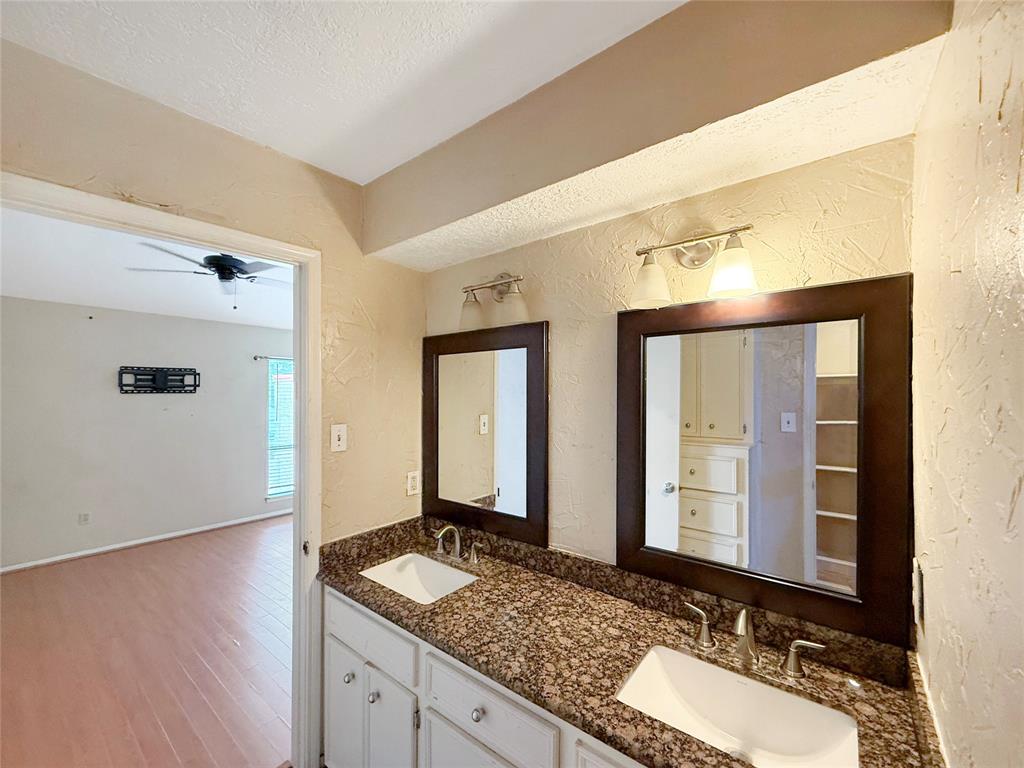 13311 Ravensway Drive, Cypress, Texas image 29