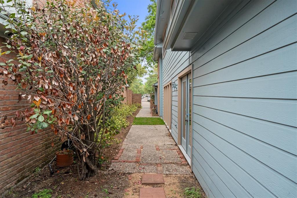 14045 Cashel Forest Drive, Houston, Texas image 29