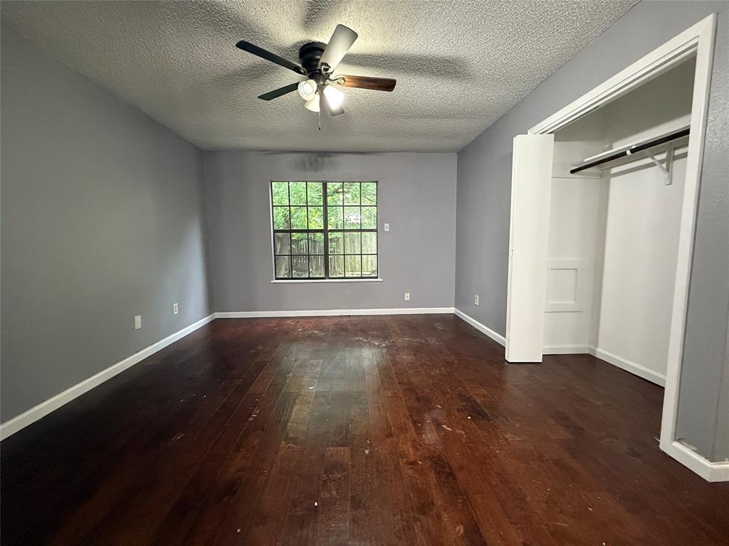 8715 Belle Glen Drive, Houston, Texas image 8