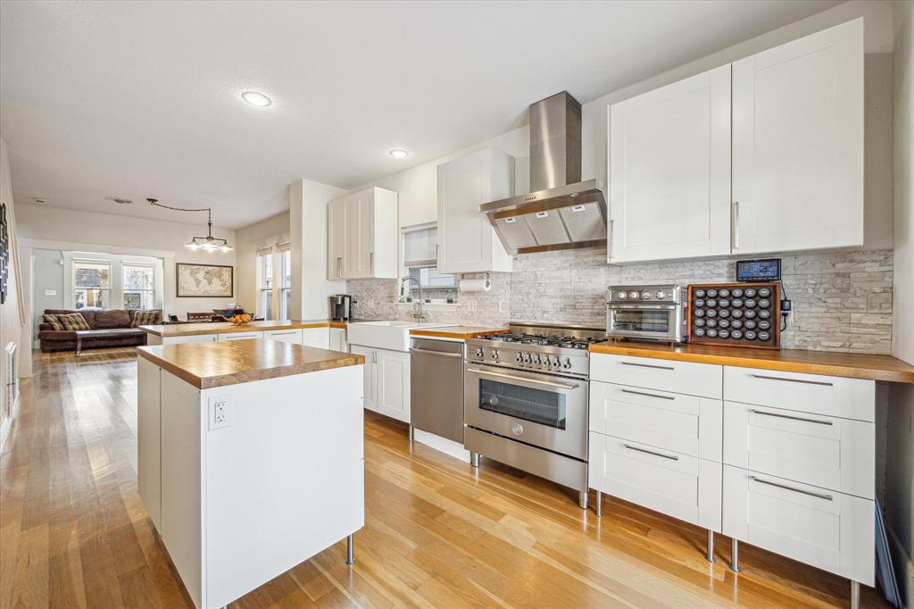609 E 24th Street, Houston, Texas image 6