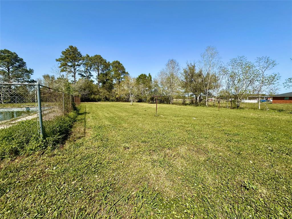 1045 Cook Road, Winnie, Texas image 6