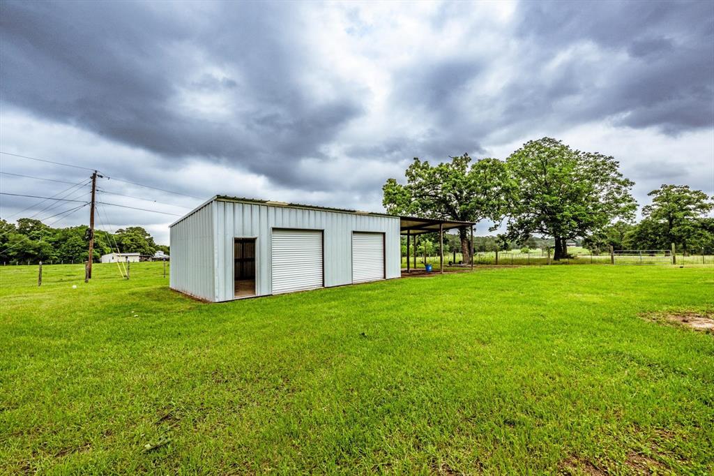 218 Rosenwall Road, Huntsville, Texas image 9