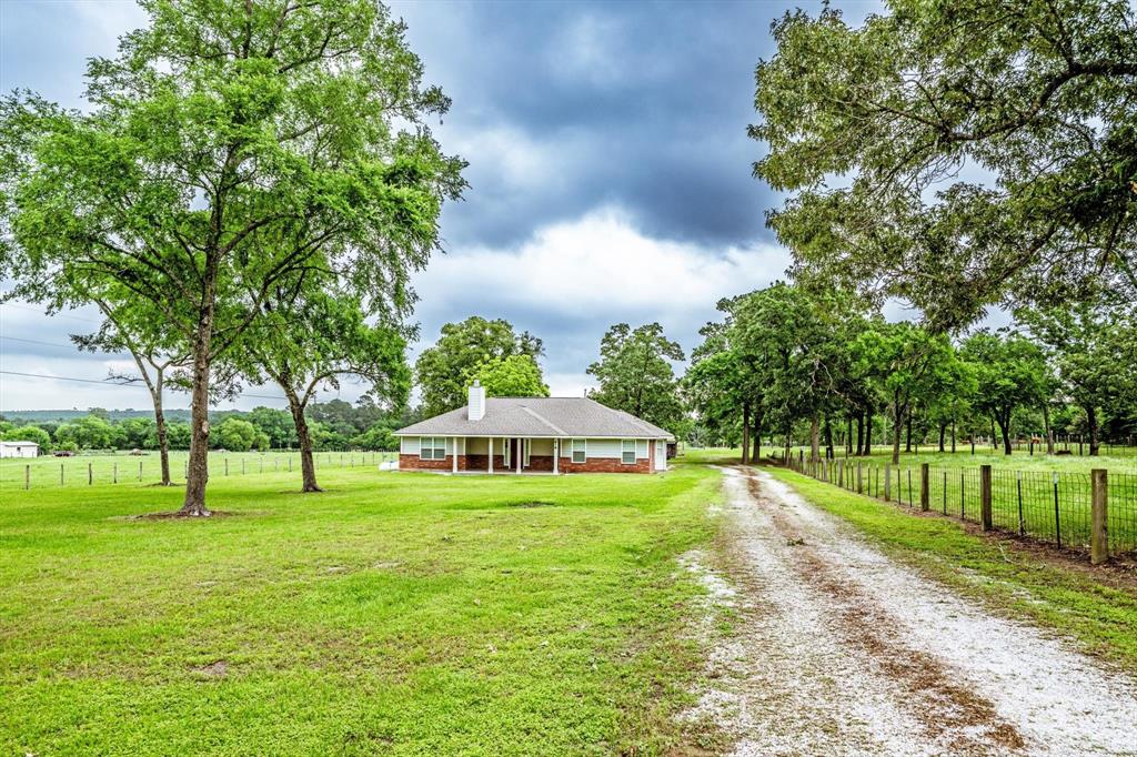 218 Rosenwall Road, Huntsville, Texas image 4