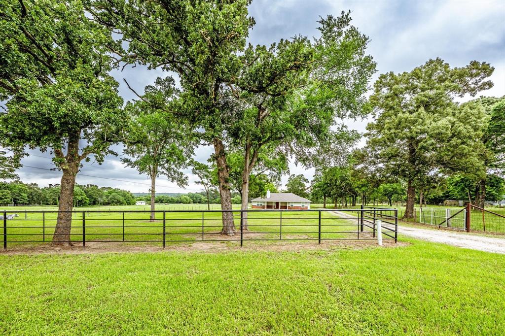 218 Rosenwall Road, Huntsville, Texas image 42