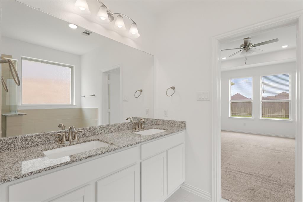 7919 Chantilly Manor, Fulshear, Texas image 18