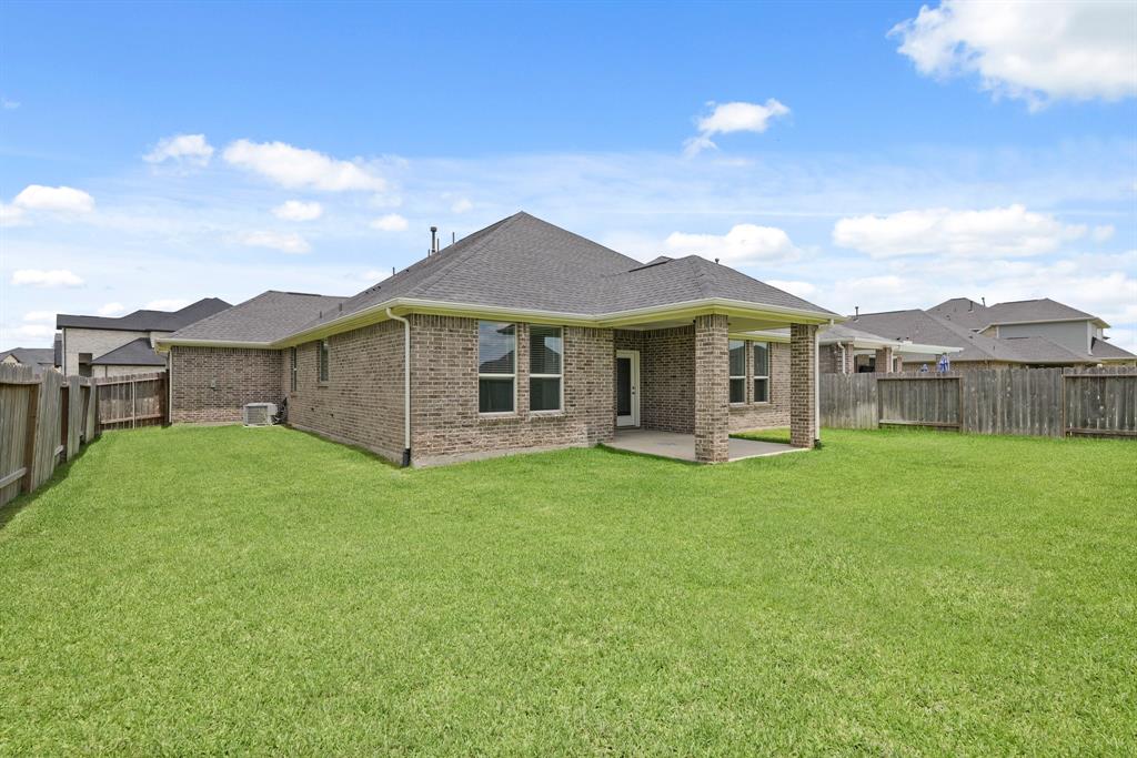 7919 Chantilly Manor, Fulshear, Texas image 42