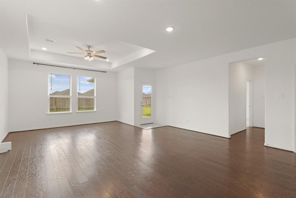 7919 Chantilly Manor, Fulshear, Texas image 13