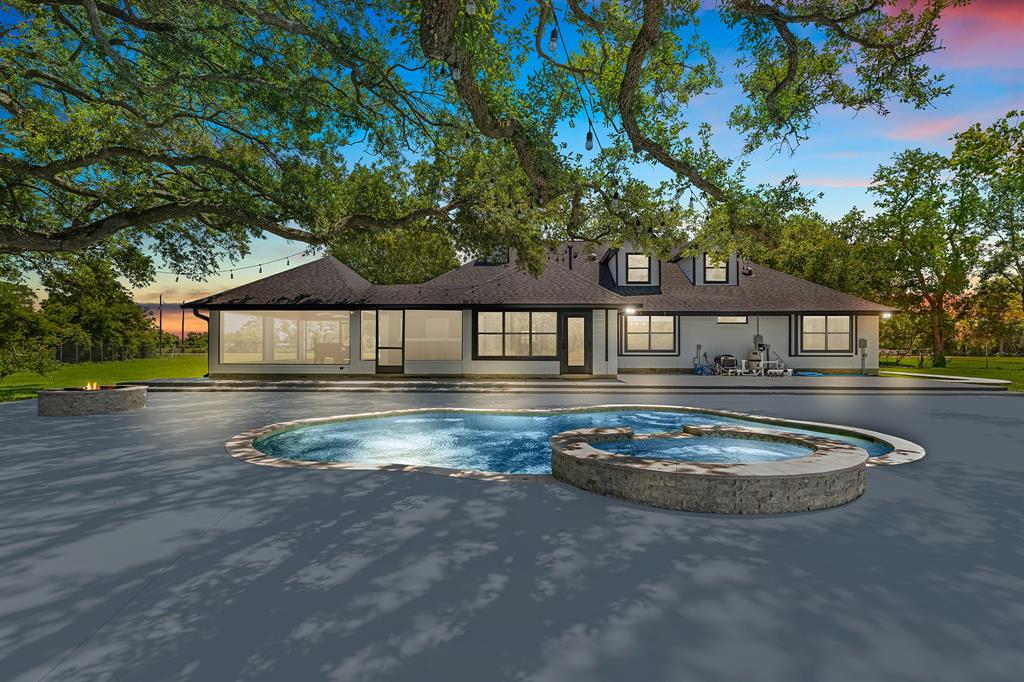 16610 Meadow Lane #CR438, Danbury, Texas image 5
