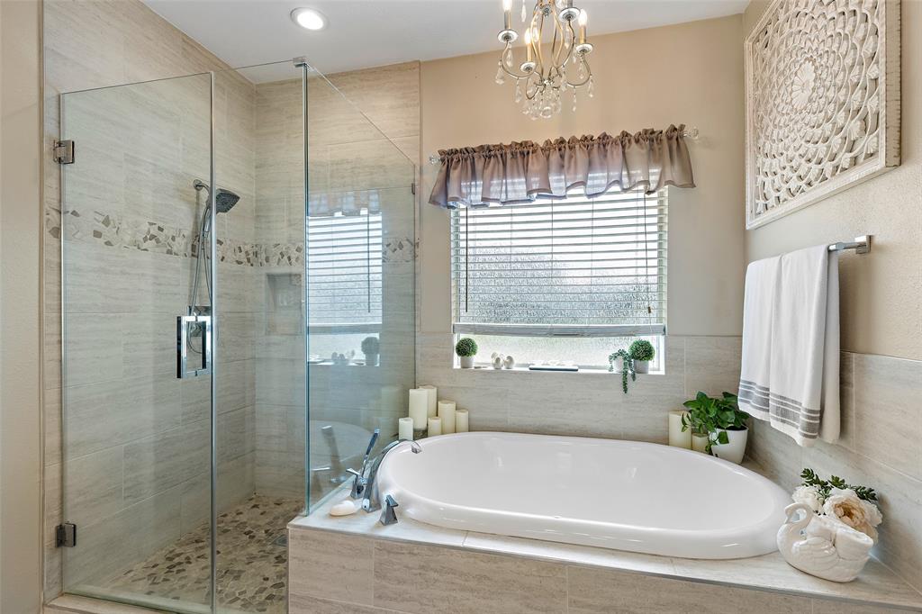 9023 Cedar Run Falls, Tomball, Texas image 17