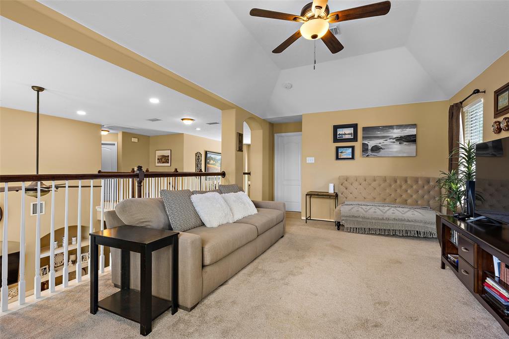 9023 Cedar Run Falls, Tomball, Texas image 23