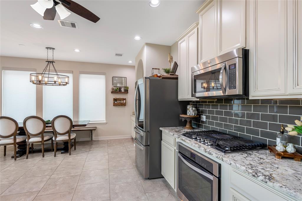 10826 Paula Bluff Lane, Cypress, Texas image 20