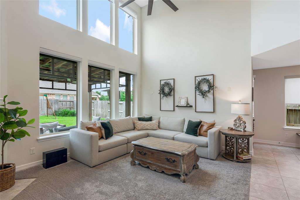10826 Paula Bluff Lane, Cypress, Texas image 11