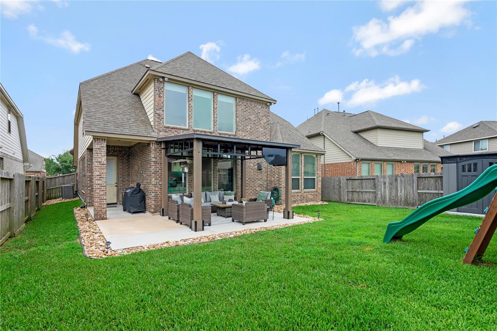 10826 Paula Bluff Lane, Cypress, Texas image 42