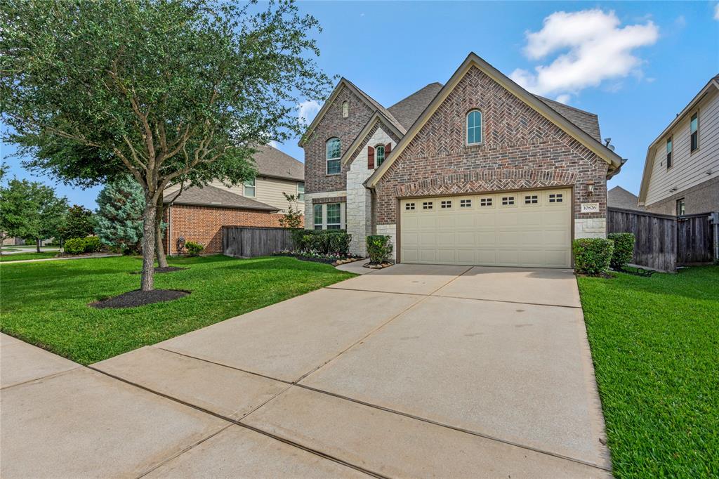 10826 Paula Bluff Lane, Cypress, Texas image 3