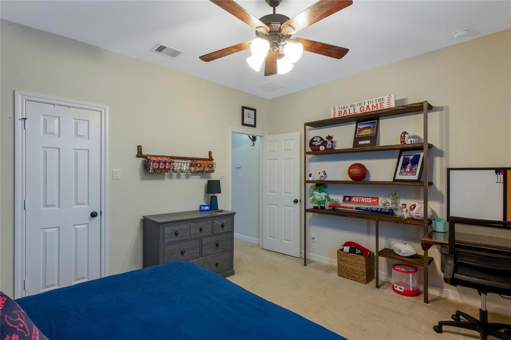 10826 Paula Bluff Lane, Cypress, Texas image 35