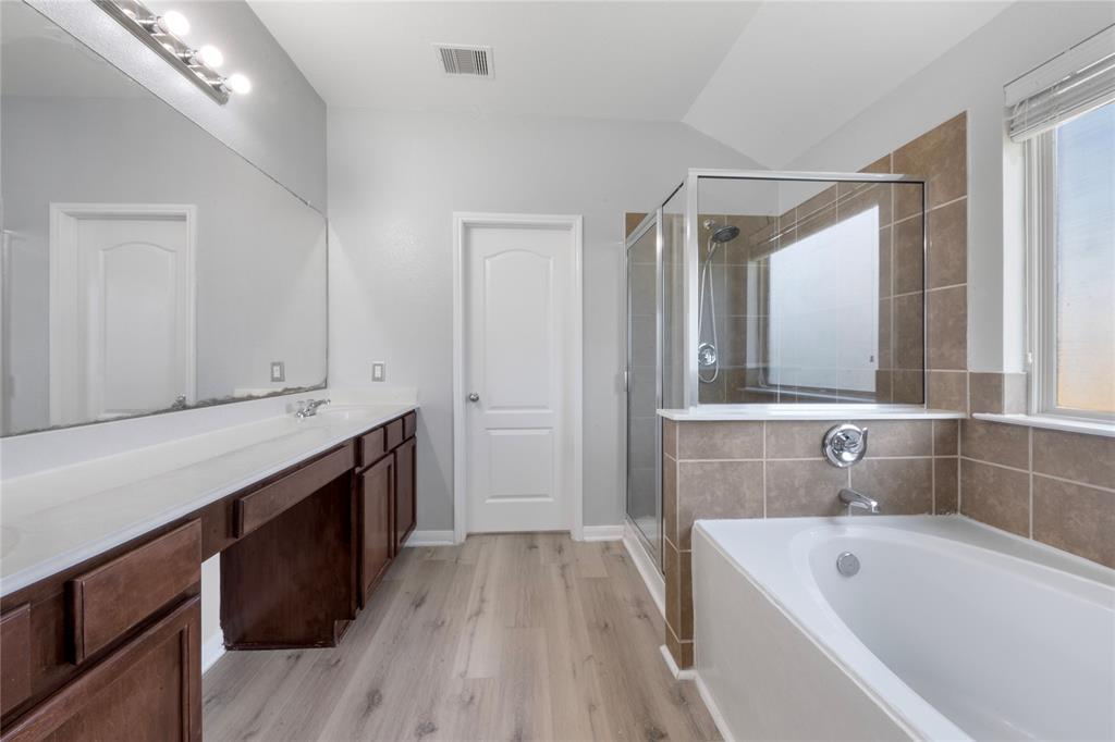 9307 Fuqua Ridge Lane, Houston, Texas image 13