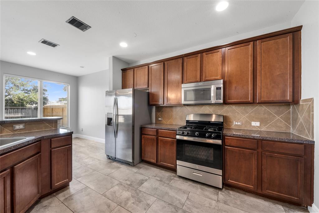 9307 Fuqua Ridge Lane, Houston, Texas image 7