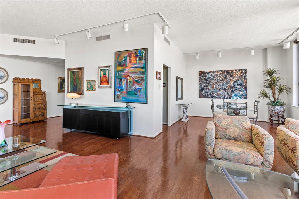 14 Greenway Plaza #19R, Houston, Texas image 7