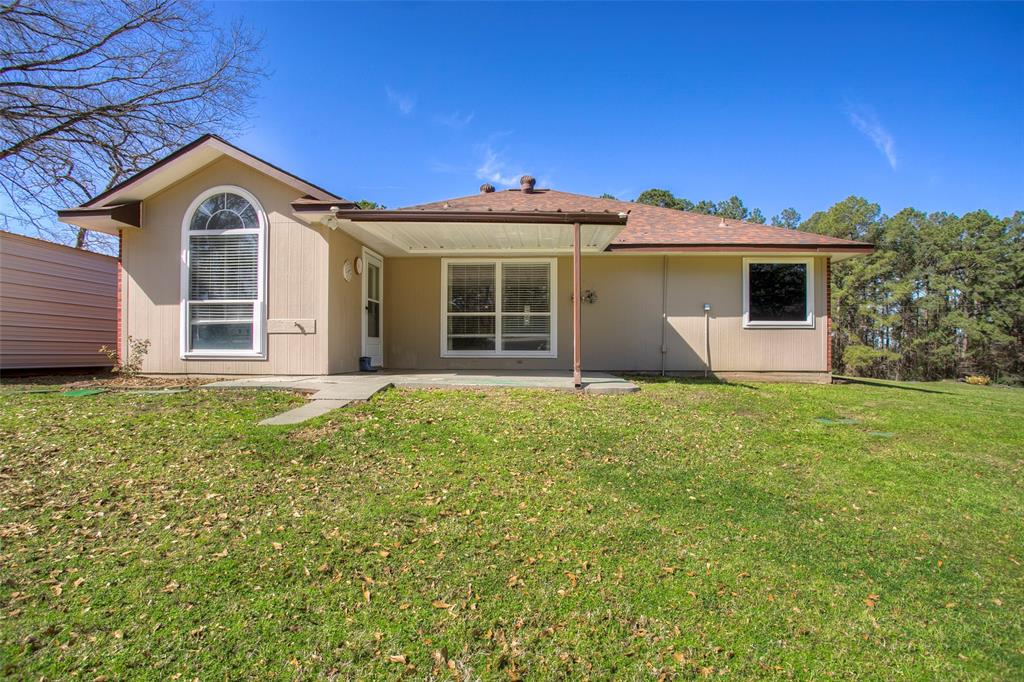 13 Westwood Drive, Huntsville, Texas image 30