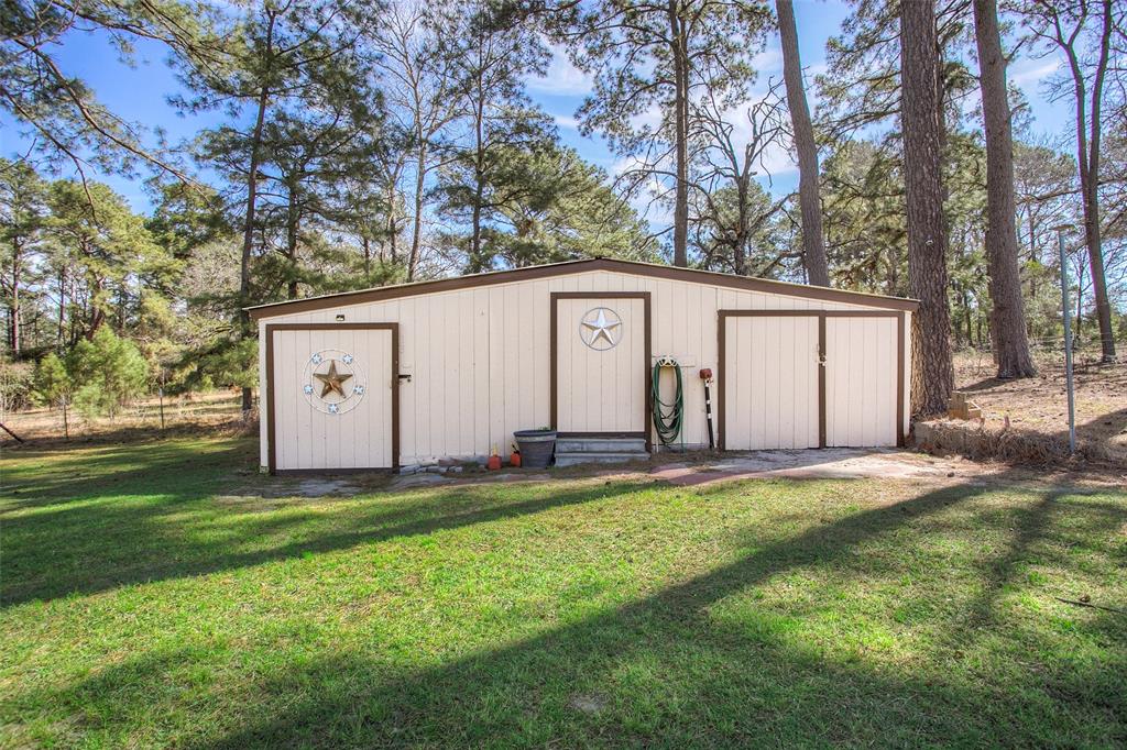 13 Westwood Drive, Huntsville, Texas image 38