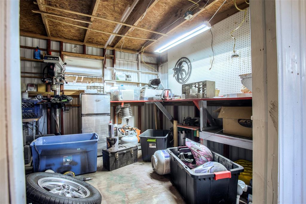 13 Westwood Drive, Huntsville, Texas image 39