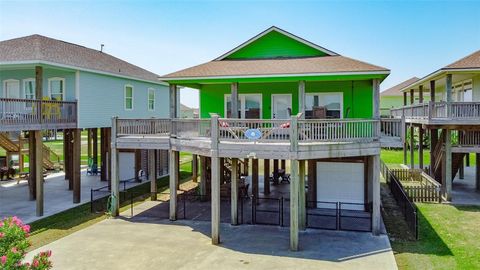 A home in Crystal Beach