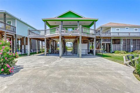 A home in Crystal Beach