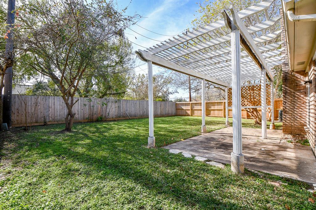 3920 Frontier Drive, Sugar Land, Texas image 4