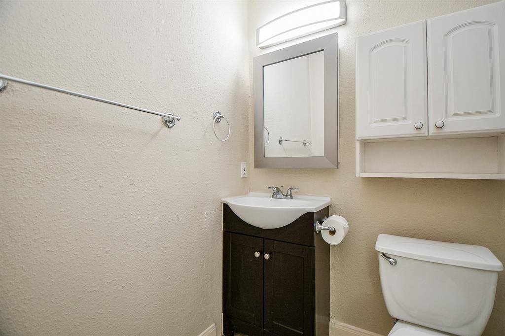 3920 Frontier Drive, Sugar Land, Texas image 30