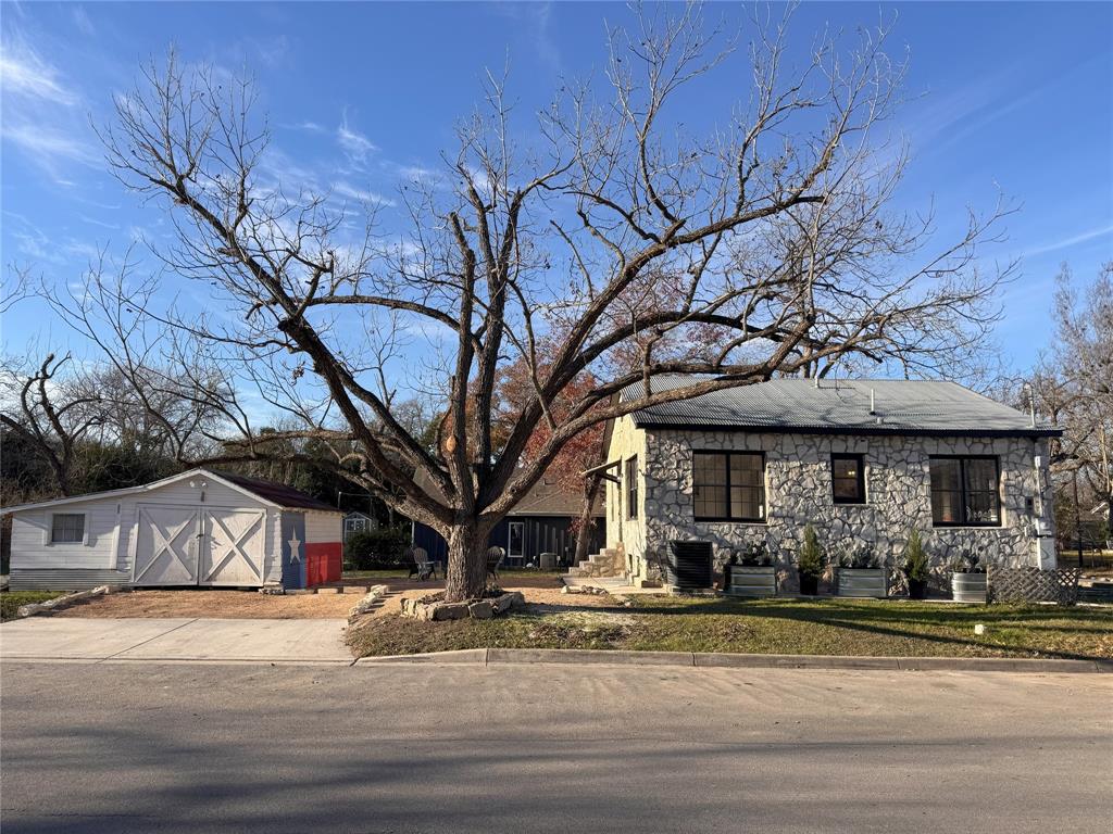 1409 Katy Street, New Braunfels, Texas image 3