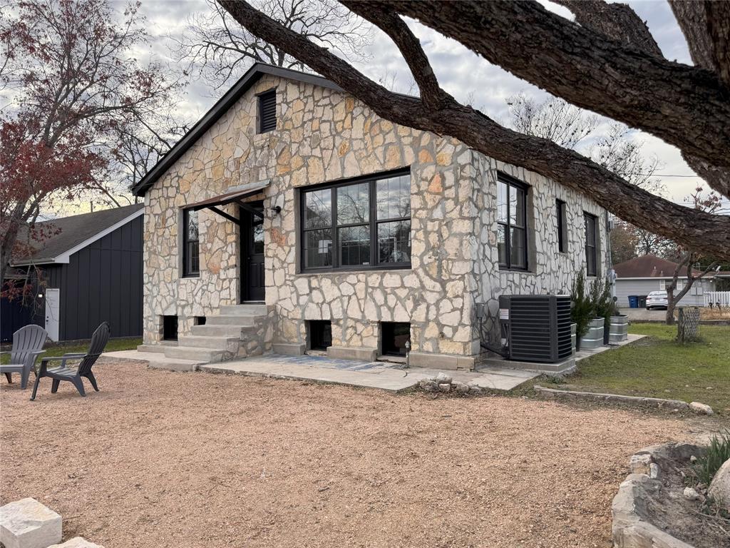 1409 Katy Street, New Braunfels, Texas image 5