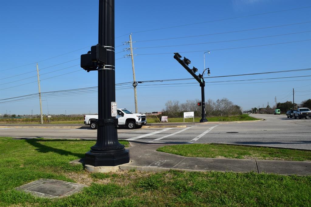 Bailey Rd / Masters Road, Pearland, Texas image 12