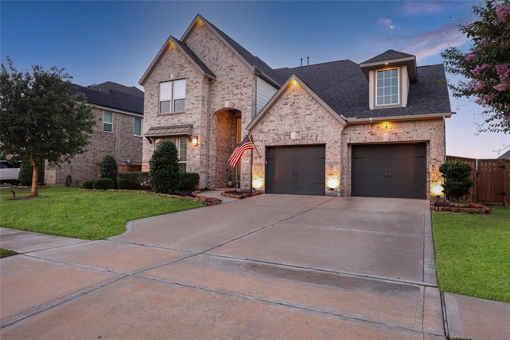 437 Ripple Edge Court, Katy, Texas image 2