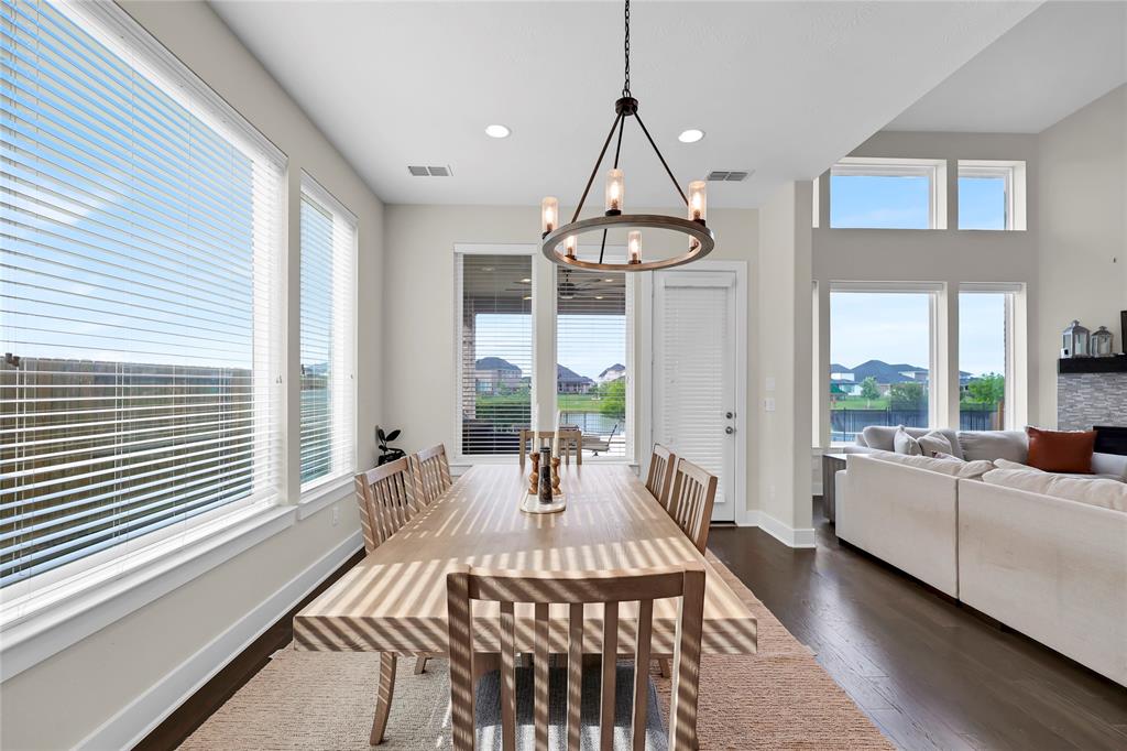 437 Ripple Edge Court, Katy, Texas image 30
