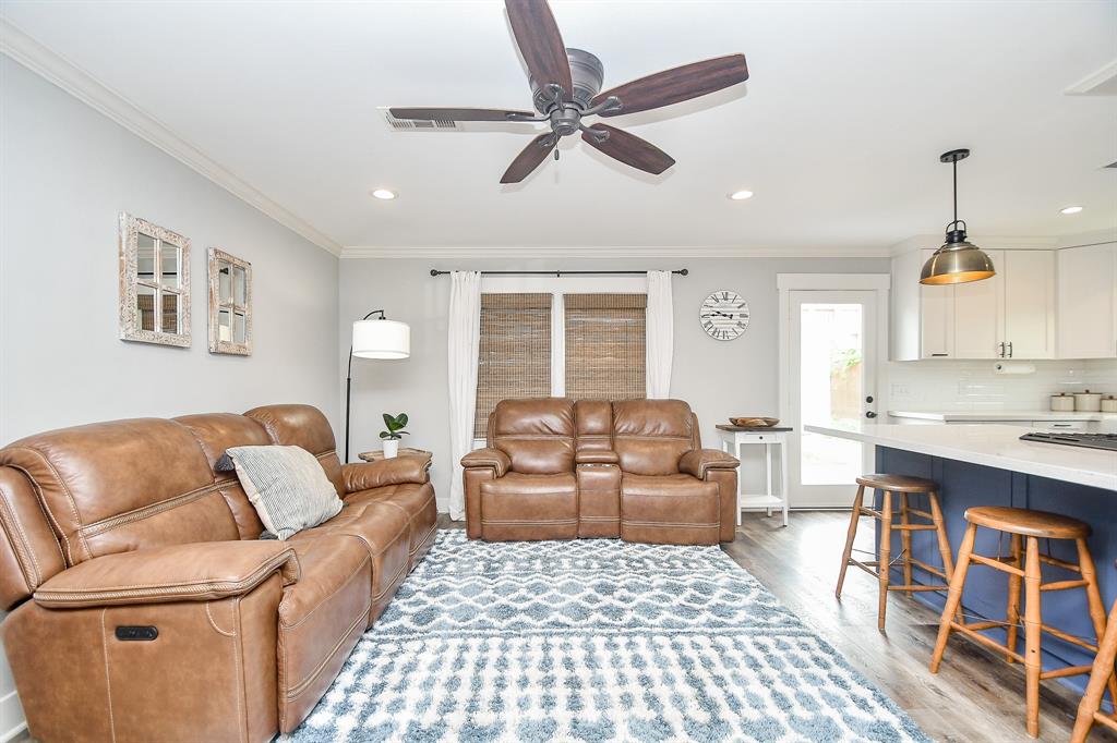 1927 Tabor Street, Houston, Texas image 10