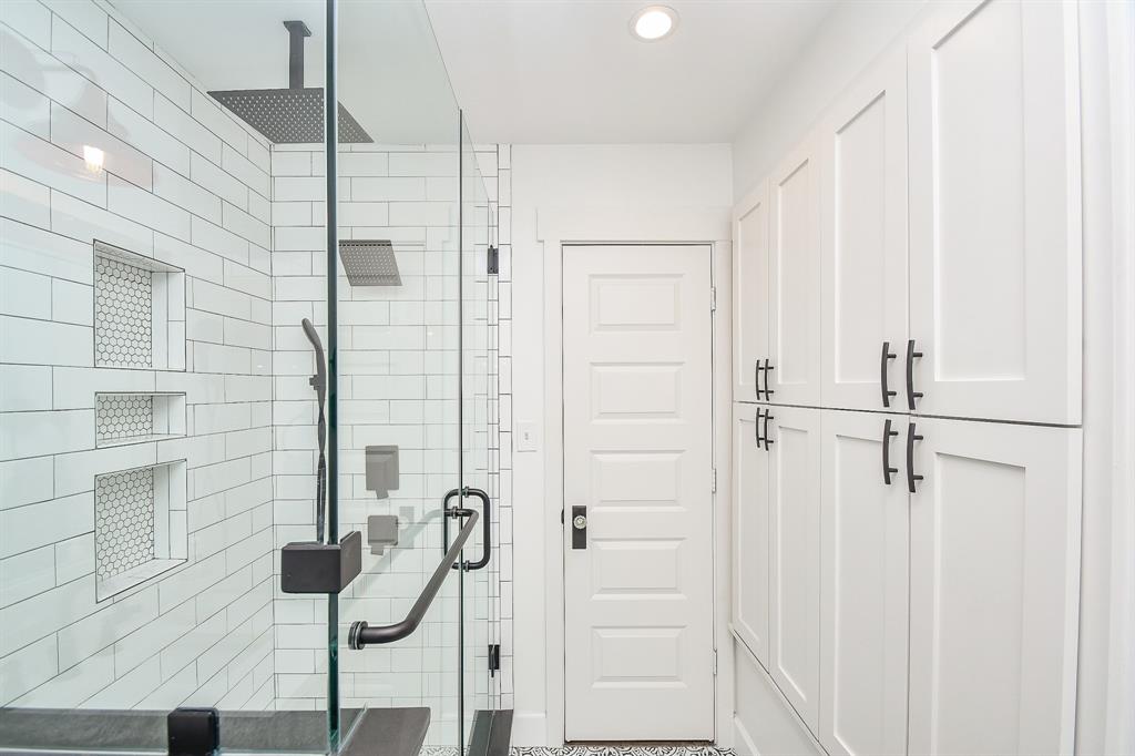 1927 Tabor Street, Houston, Texas image 35