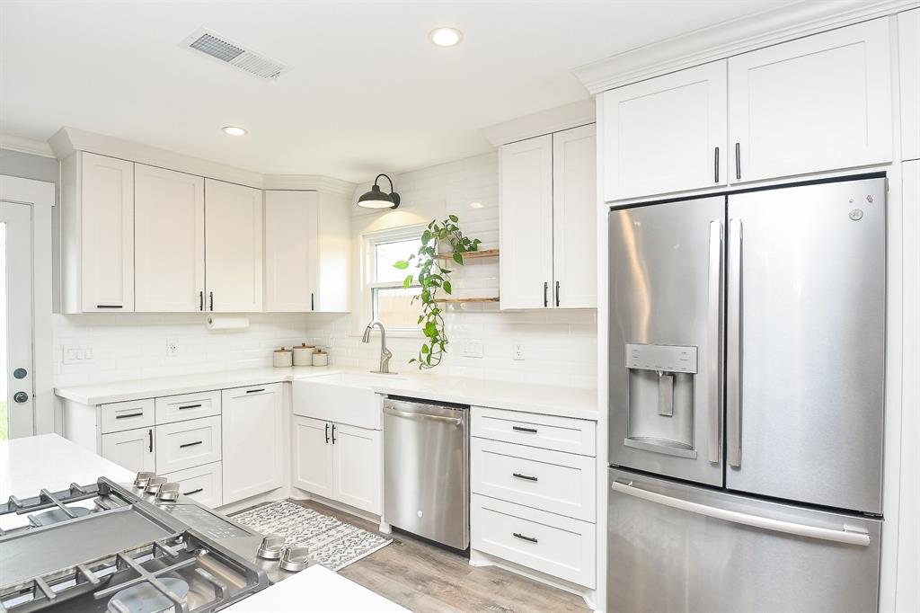 1927 Tabor Street, Houston, Texas image 20