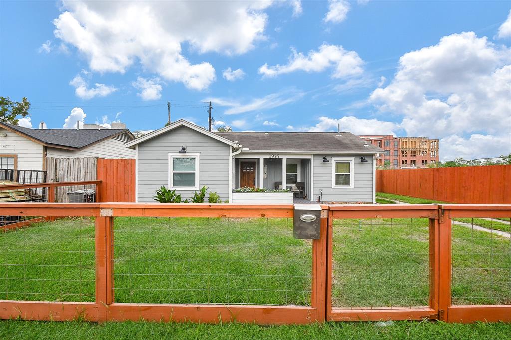 1927 Tabor Street, Houston, Texas image 50