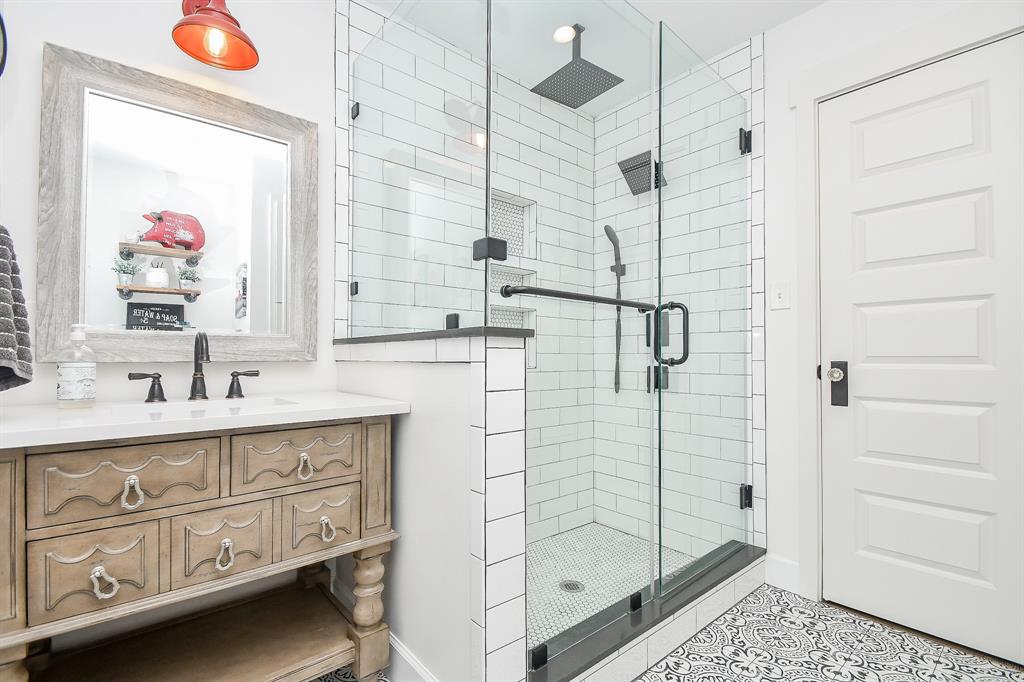 1927 Tabor Street, Houston, Texas image 26