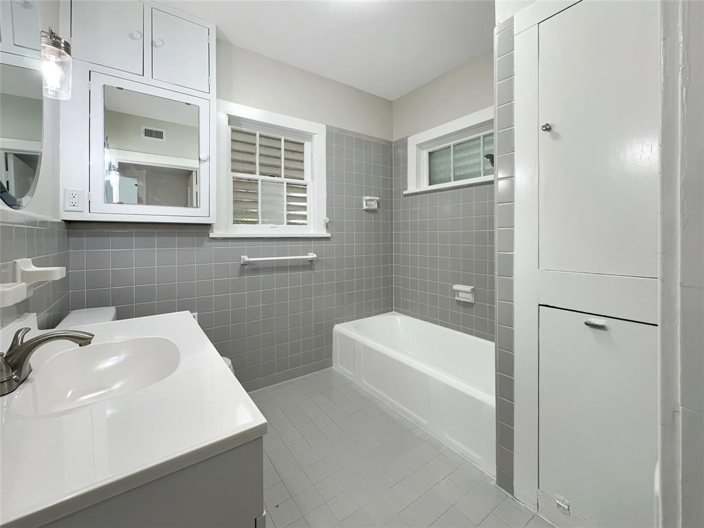 4802 Sherman Boulevard, Galveston, Texas image 26