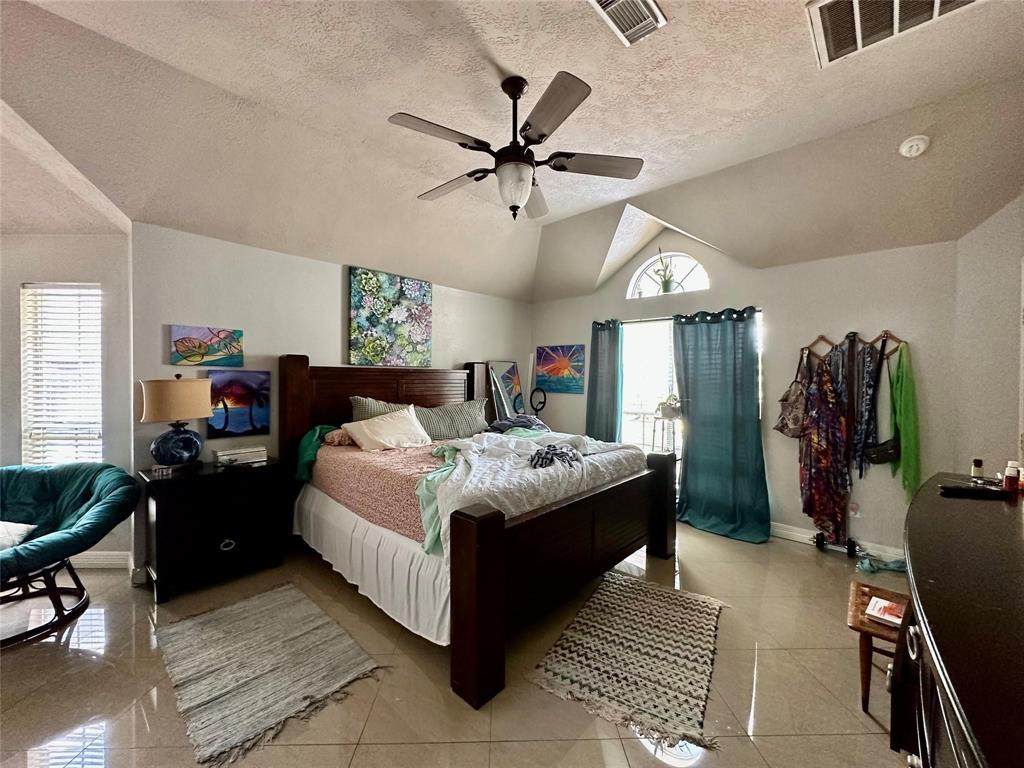20410 Cajon Canyon Court, Katy, Texas image 8