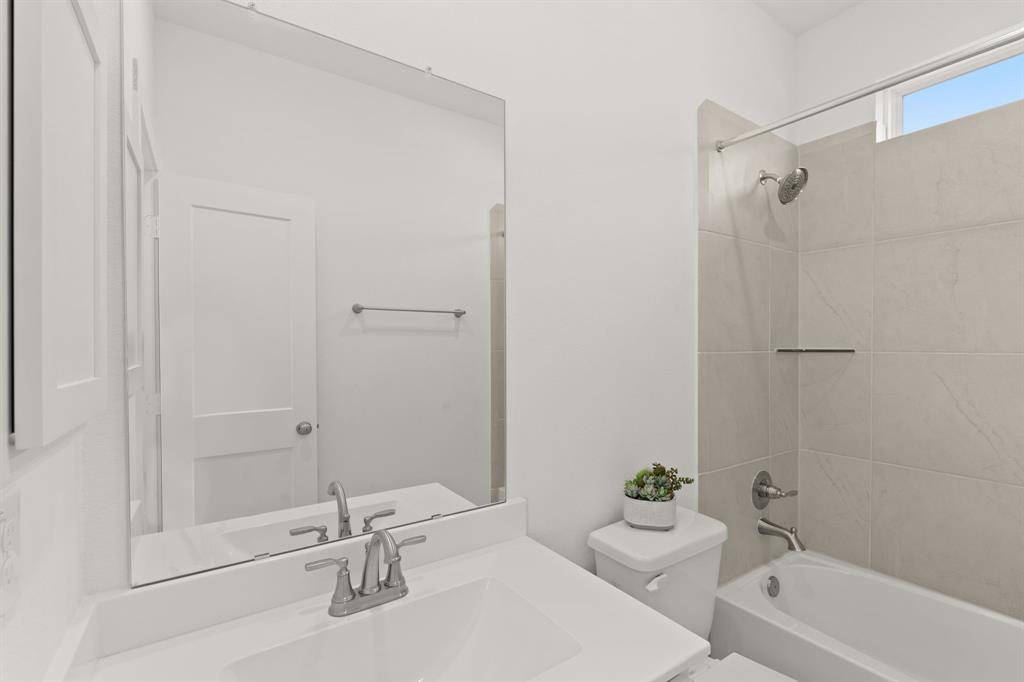 7714 Meadow Mouse Lane, Katy, Texas image 15