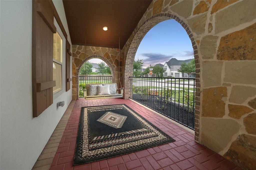 5502 Charlton Ridge Lane
